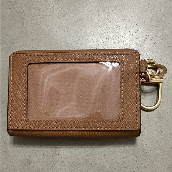 Tory Burch Tan Keychain Wallet with Gold Accents - Picture 4 of 7